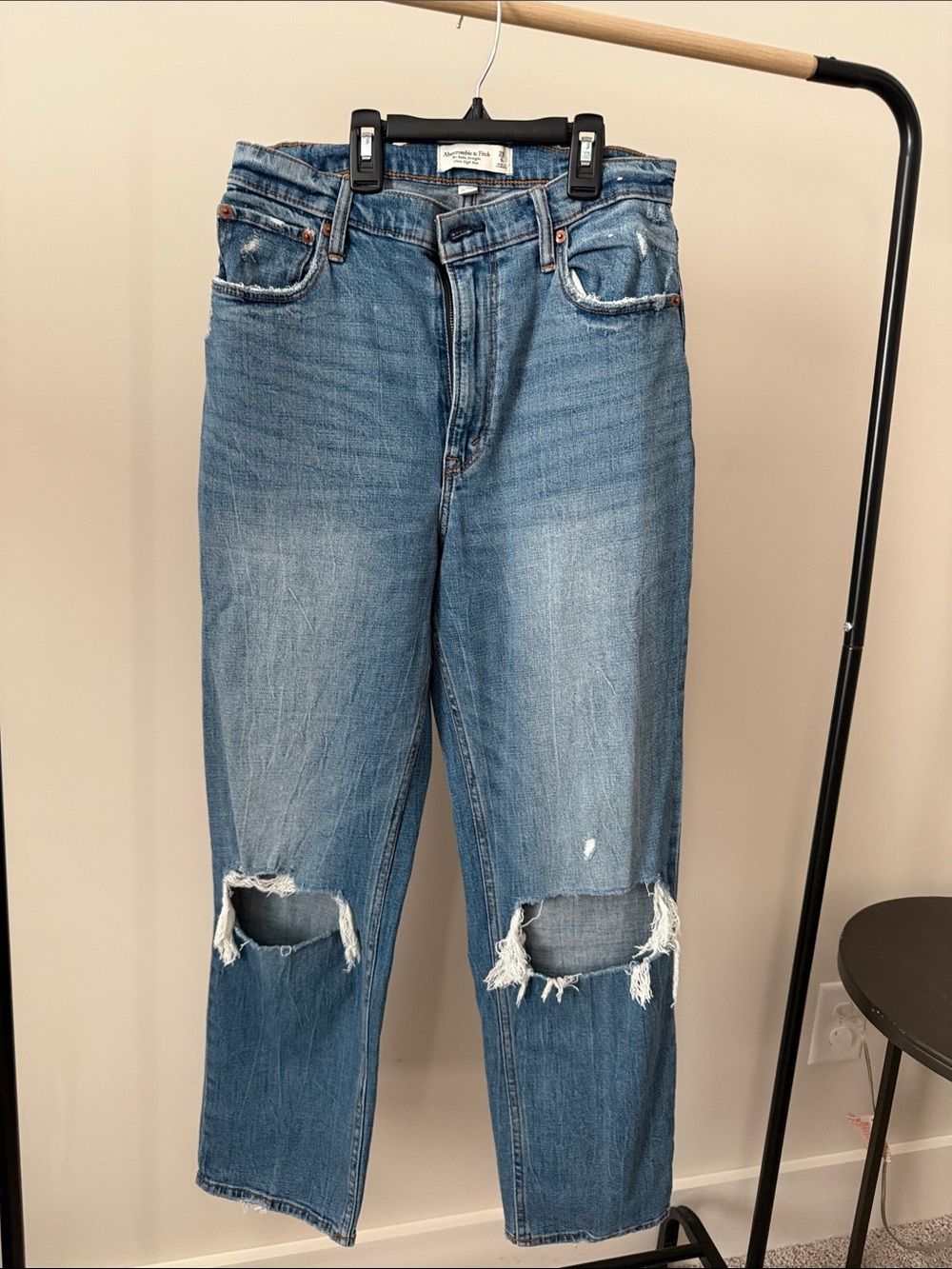 Abercrombie Distressed High-Rise Blue Women's Jeans
